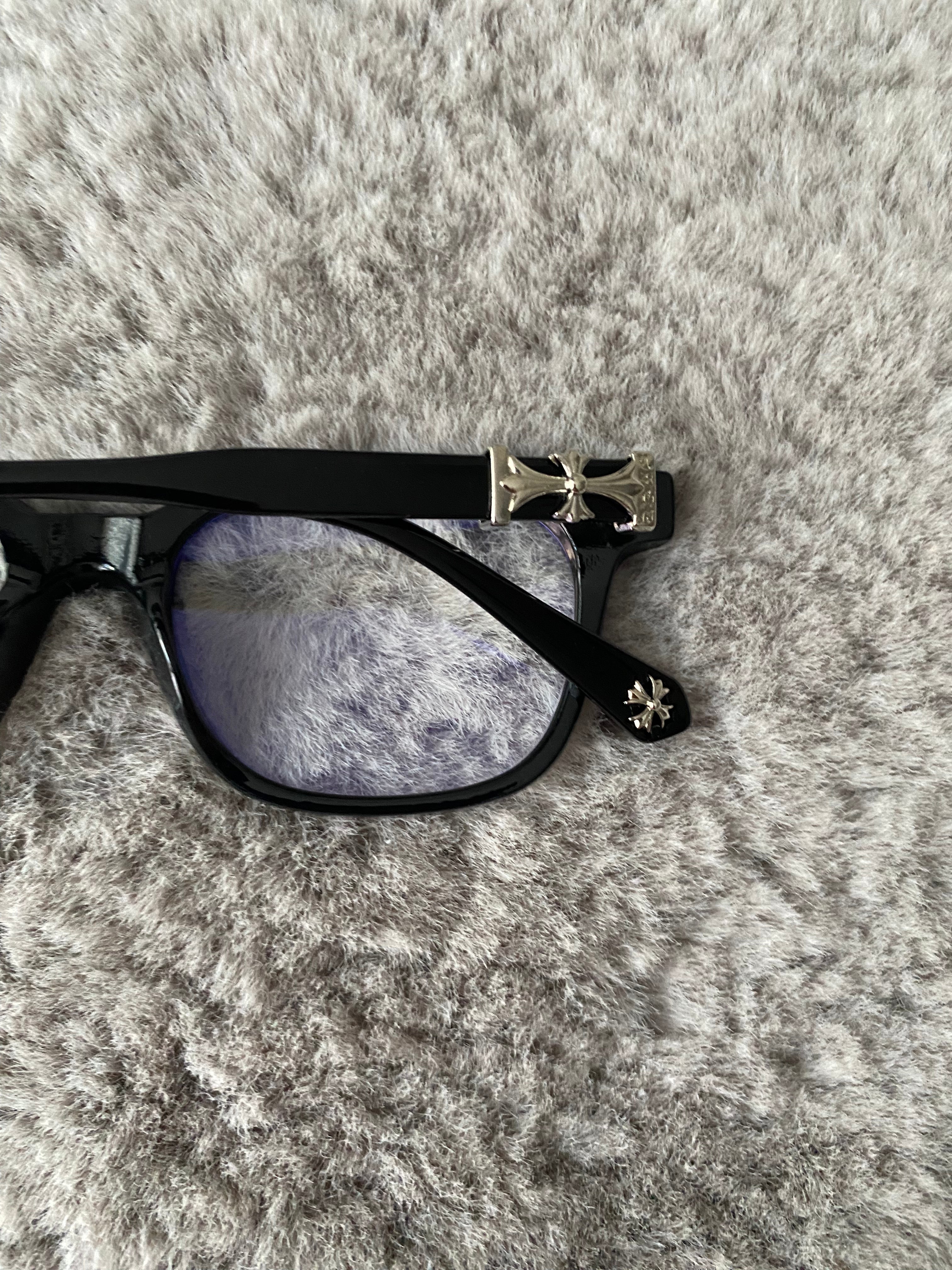Eclipse Black