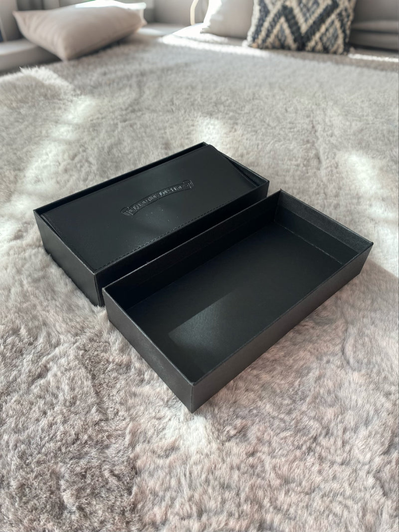 Caja rígida abierta